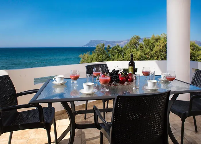 Mavros Molos Seaside Apartment