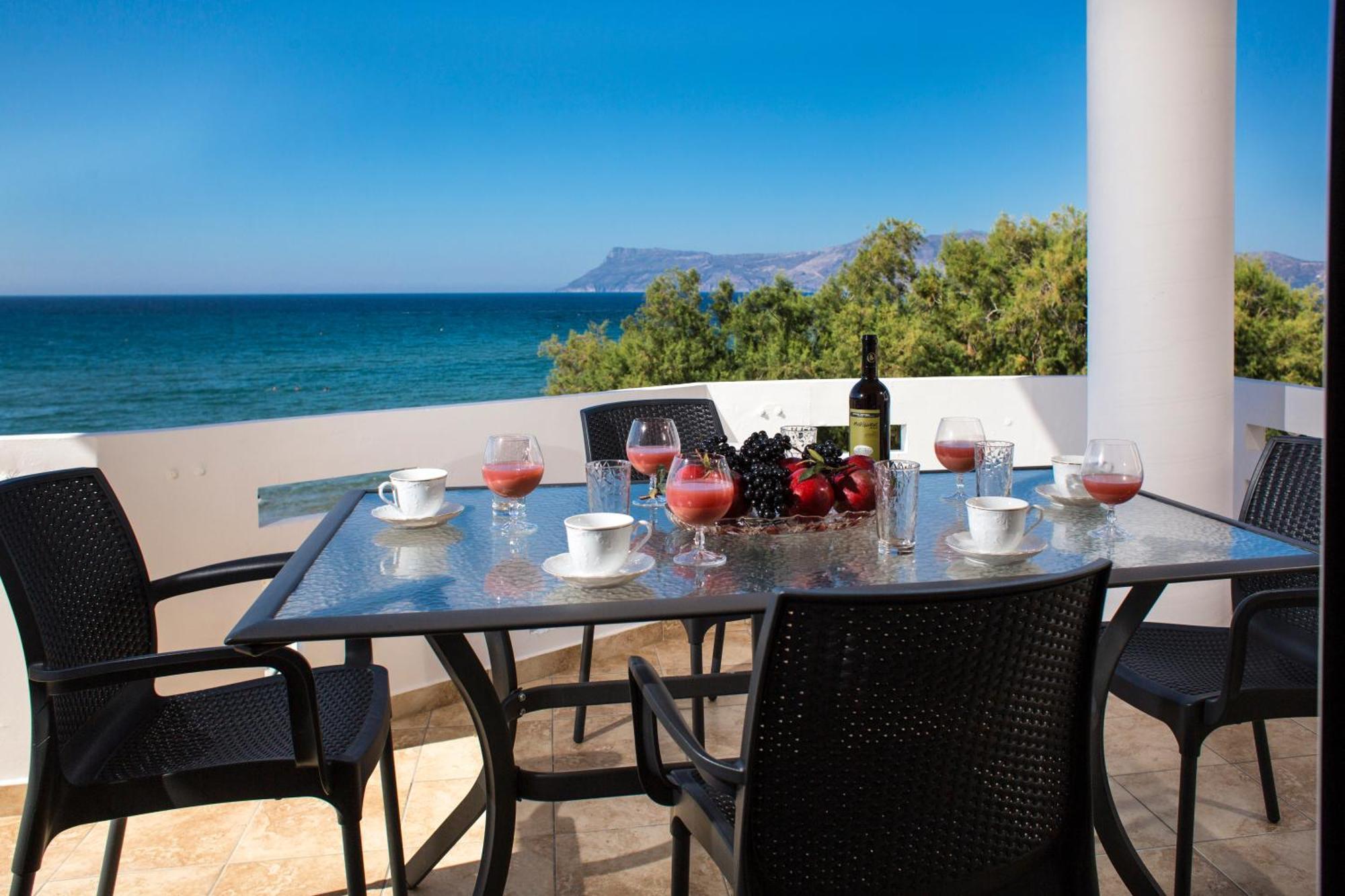 Mavros Molos Seaside Apartmán *